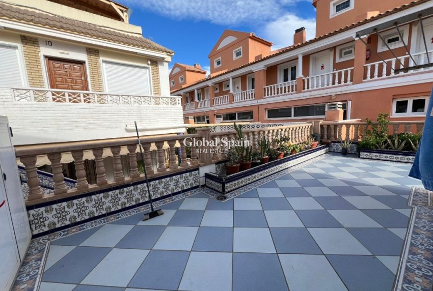 Venta - Casa -
LA MATA