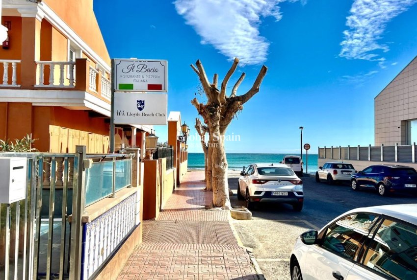 Venta - Casa -
LA MATA