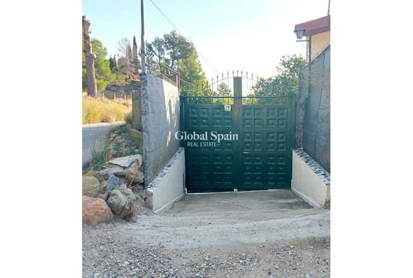 Venta - Casa -
La Nucía - La nucia