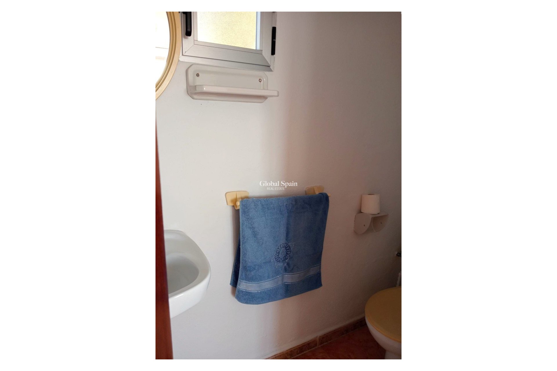 Venta - Casa -
La Nucía - La nucia