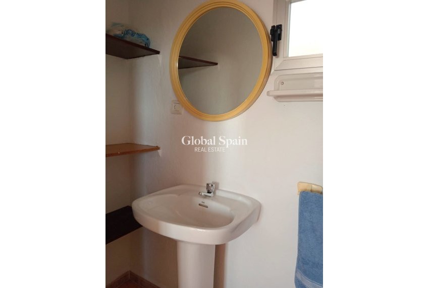 Venta - Casa -
La Nucía - La nucia