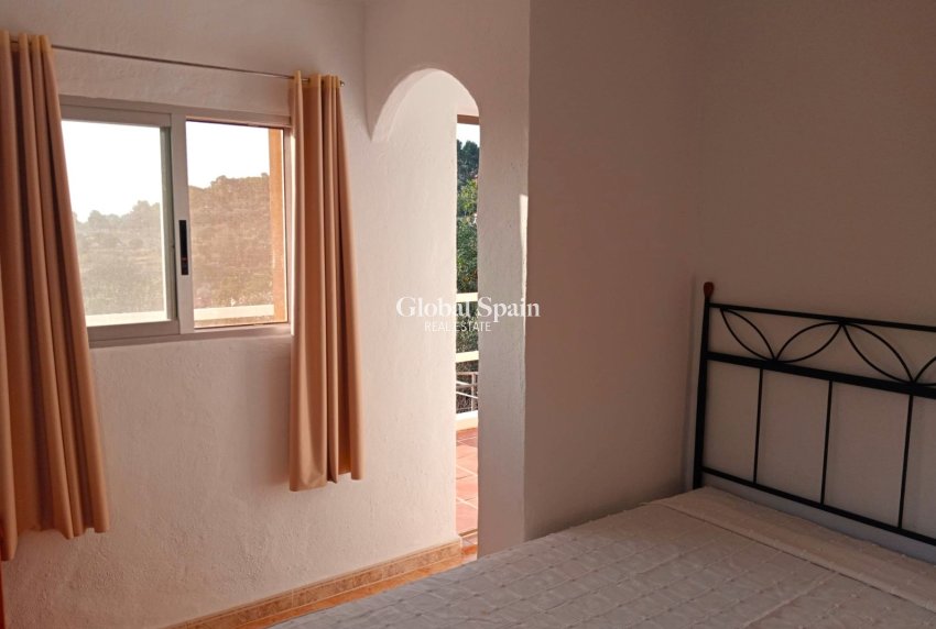 Venta - Casa -
La Nucía - La nucia