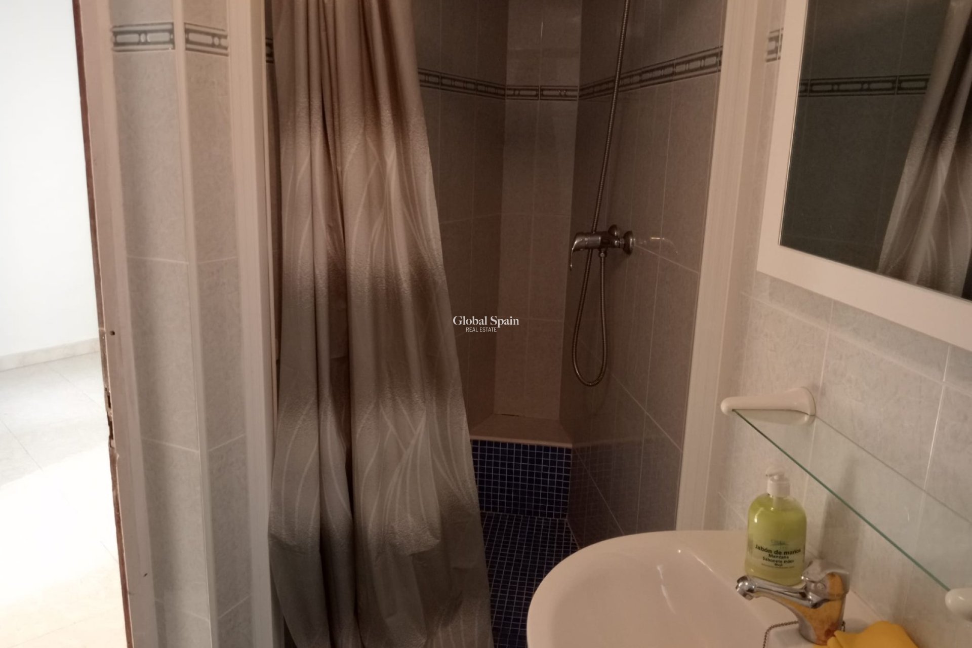 Venta - Casa -
La Nucía - La nucia