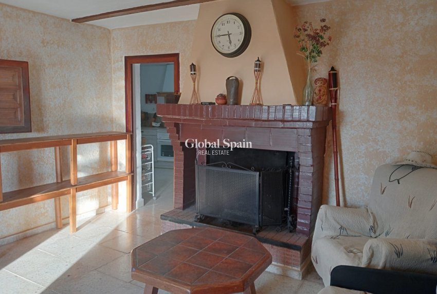 Venta - Casa -
La Nucía - La nucia