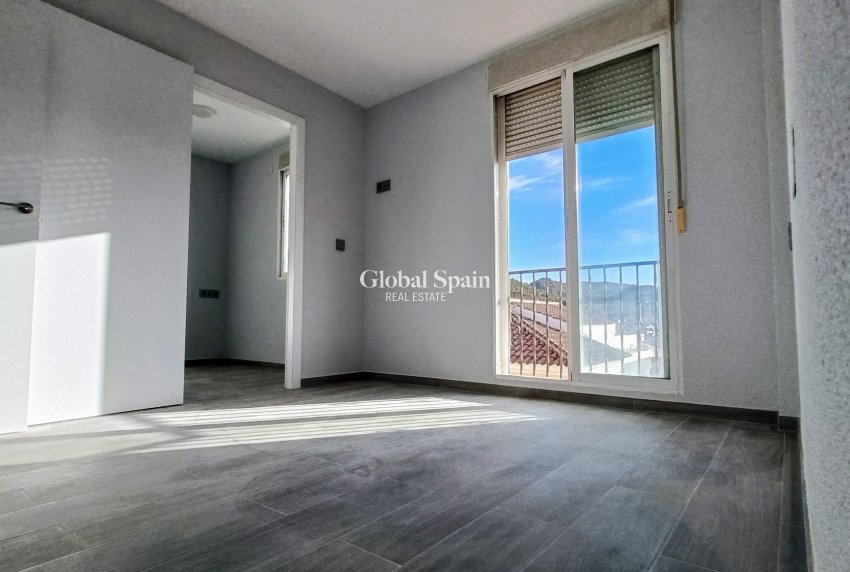 Venta - CASA -
LA ROMANA - Inland