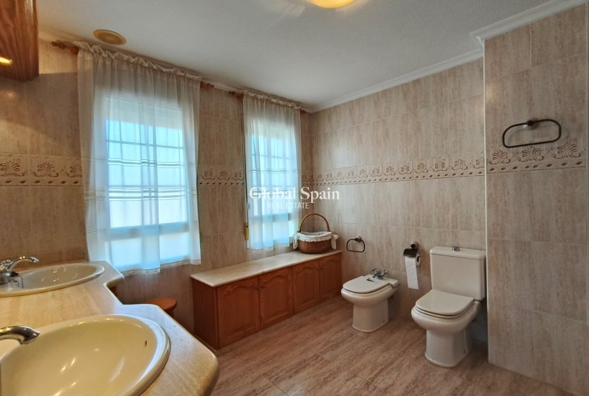 Venta - CASA -
LA ROMANA - Inland