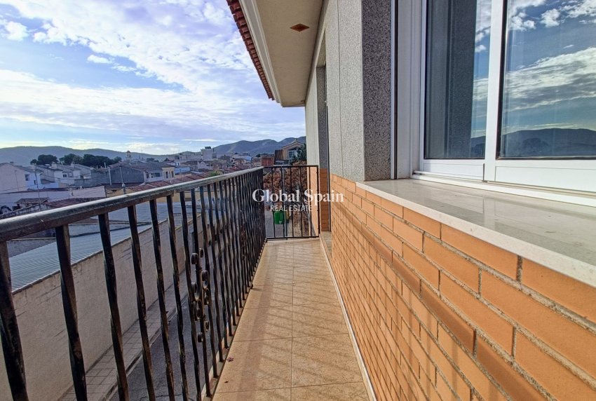 Venta - CASA -
LA ROMANA - Inland