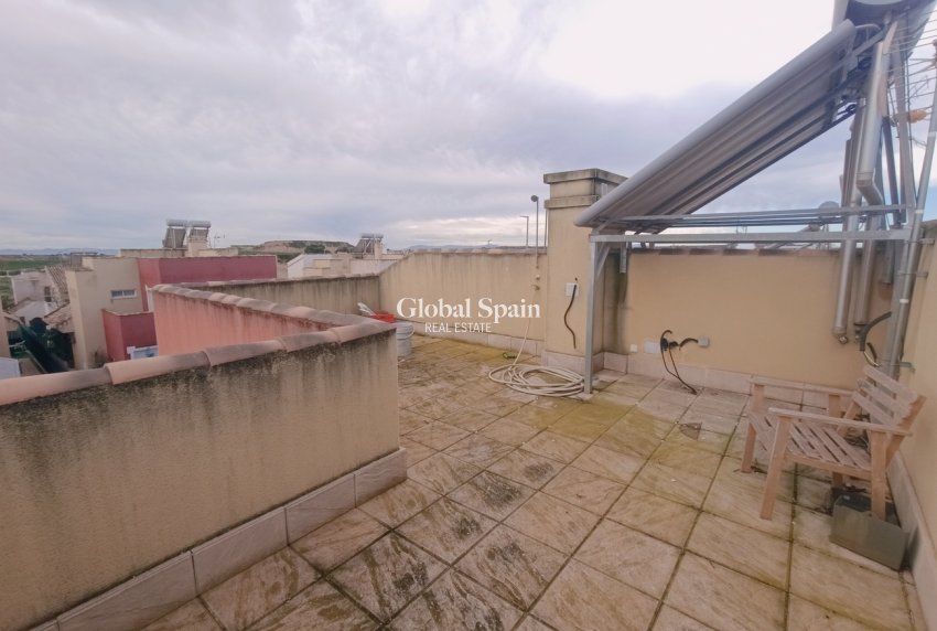 Venta - CASA -
LA TERCIA - Inland