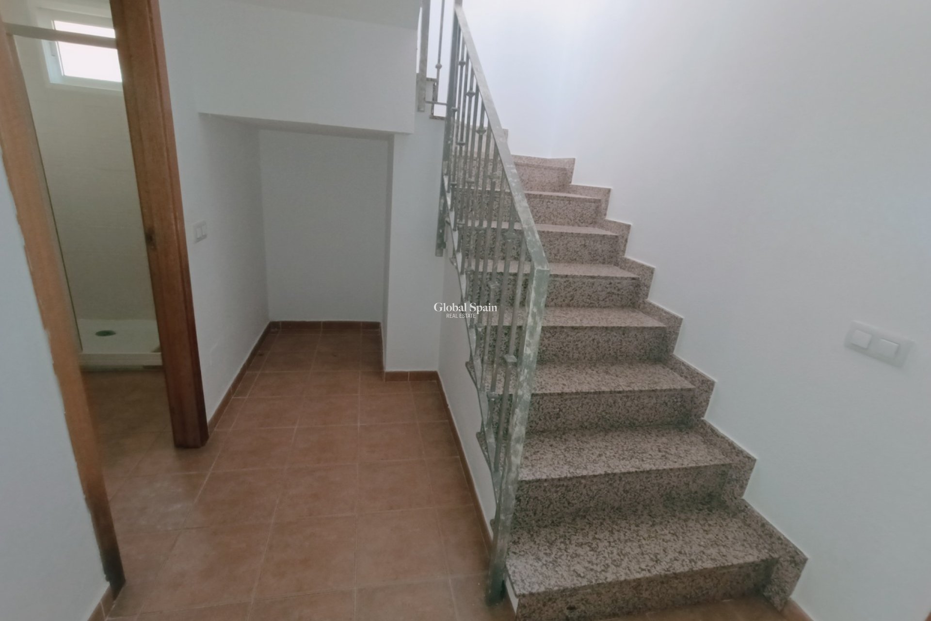 Venta - CASA -
LA TERCIA - Inland