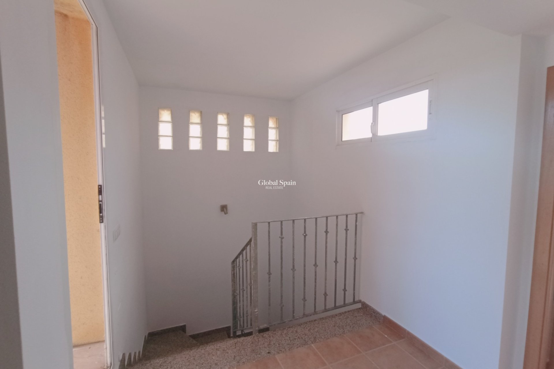 Venta - CASA -
LA TERCIA - Inland