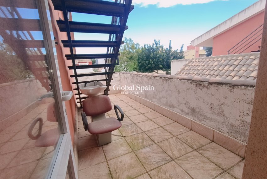 Venta - CASA -
LA TERCIA - Inland