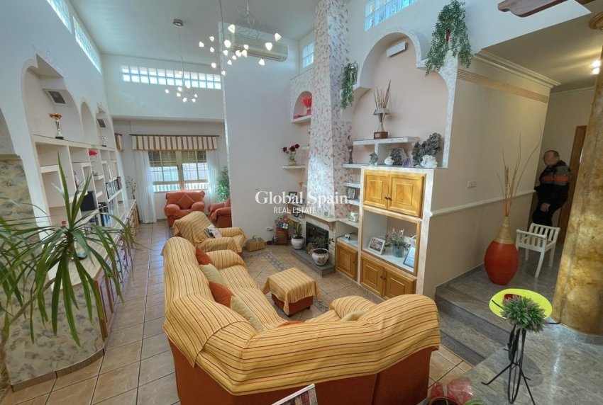 Venta - CASA -
LA UNIÓN - Costa Calida