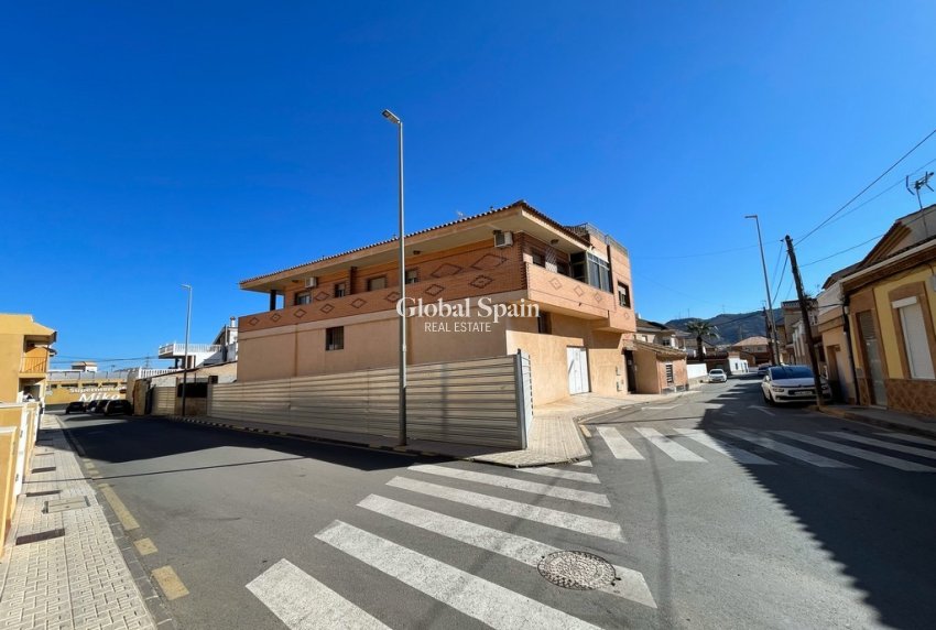 Venta - CASA -
LA UNIÓN - Costa Calida