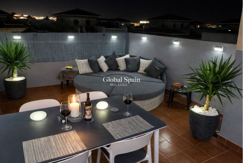 Venta - CASA -
LA ZENIA - Costa Blanca