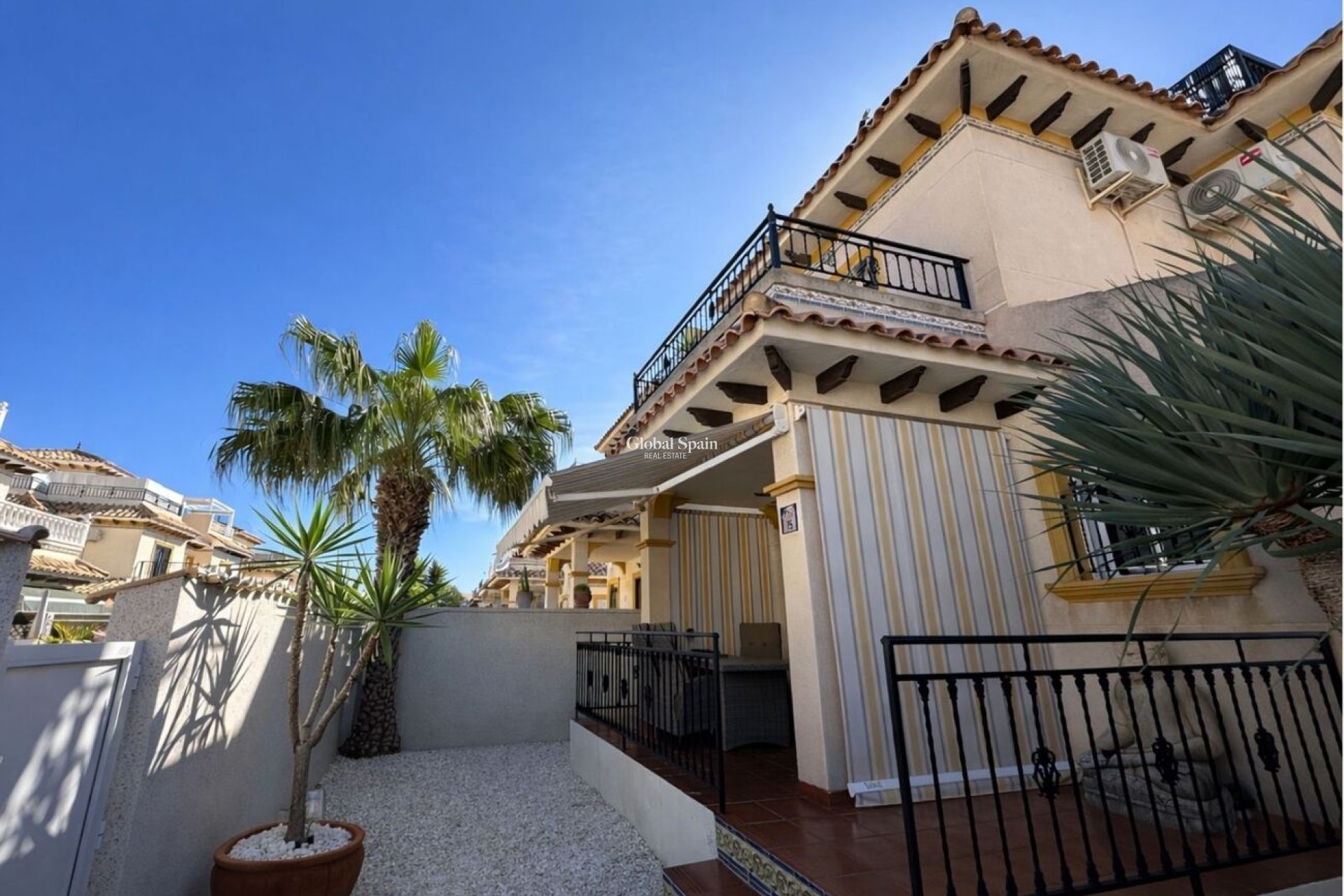 Venta - CASA -
LA ZENIA - Costa Blanca