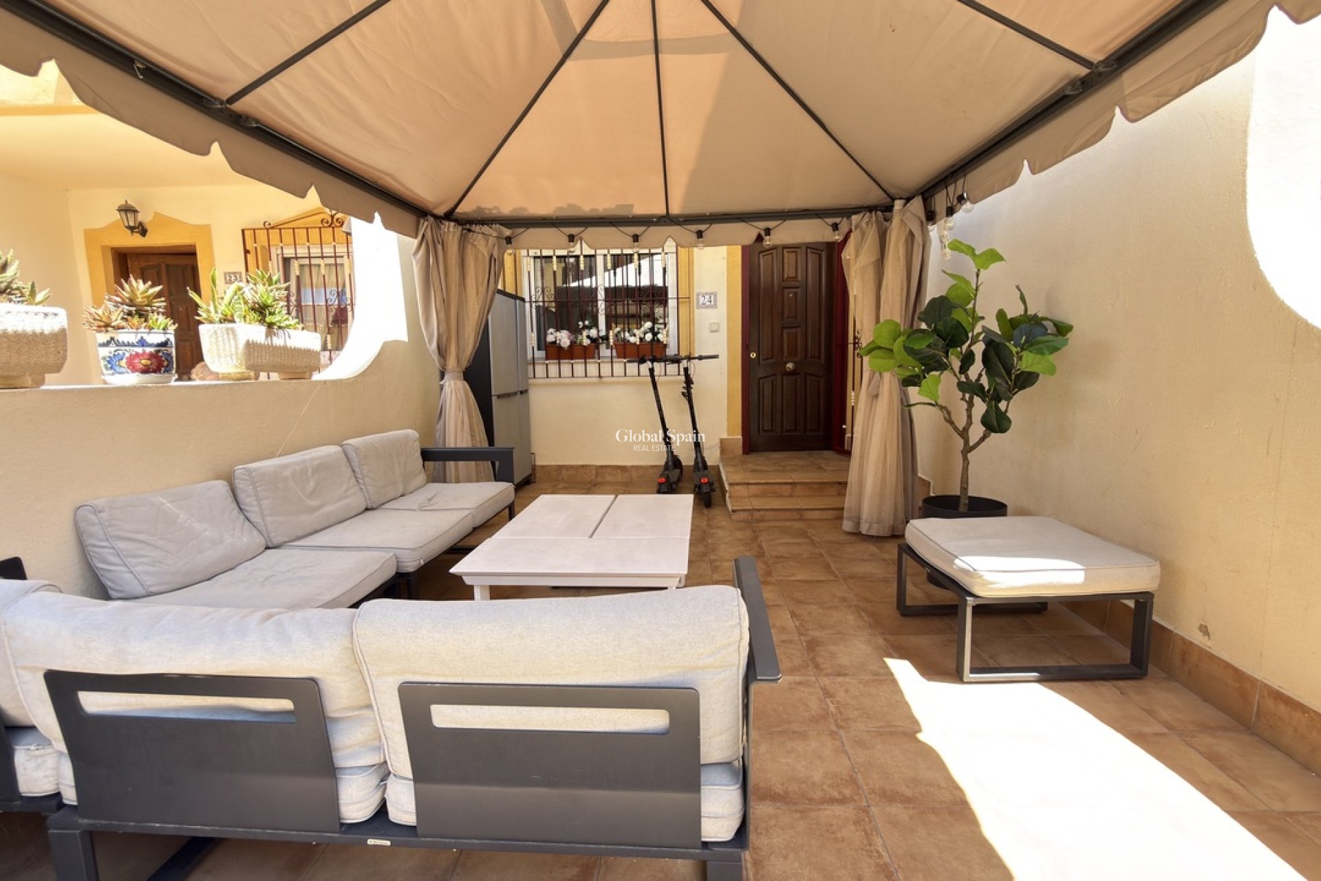 Venta - CASA -
LA ZENIA - Costa Blanca