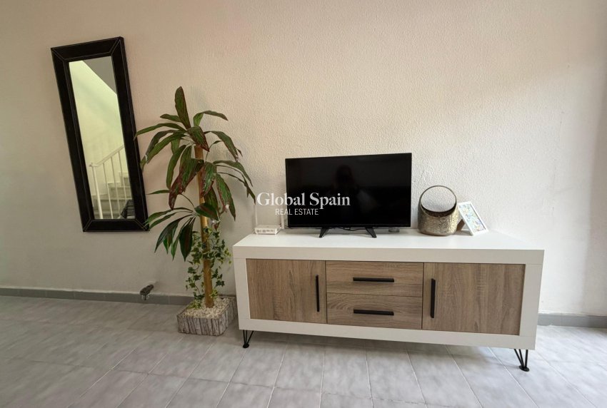 Venta - CASA -
LO PAGÁN - La Puntica