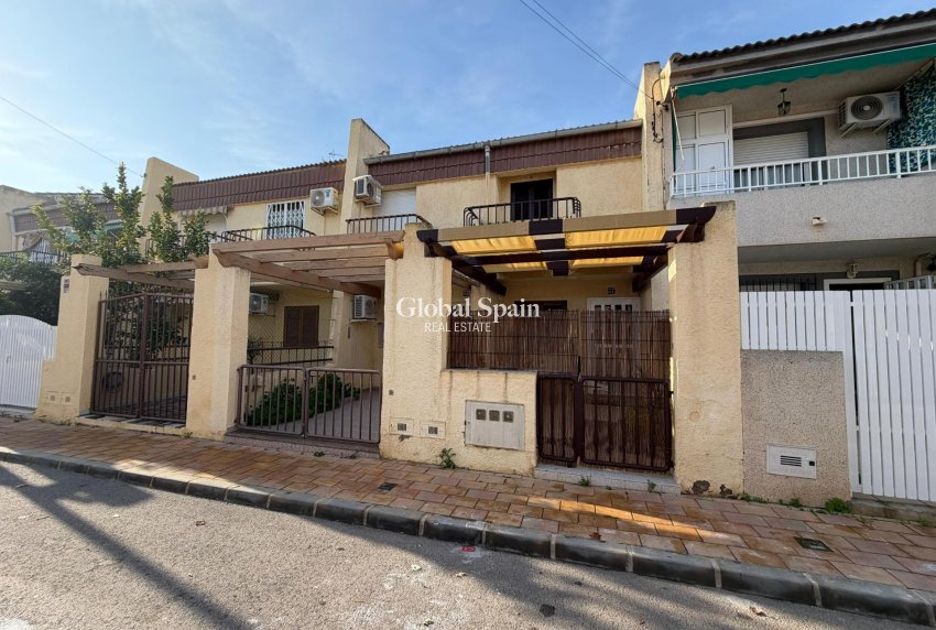 Venta - CASA -
LO PAGÁN - La Puntica