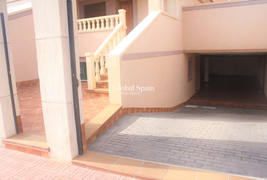 Venta - CASA -
LOS BALCONES - LOS ALTOS - Costa Blanca