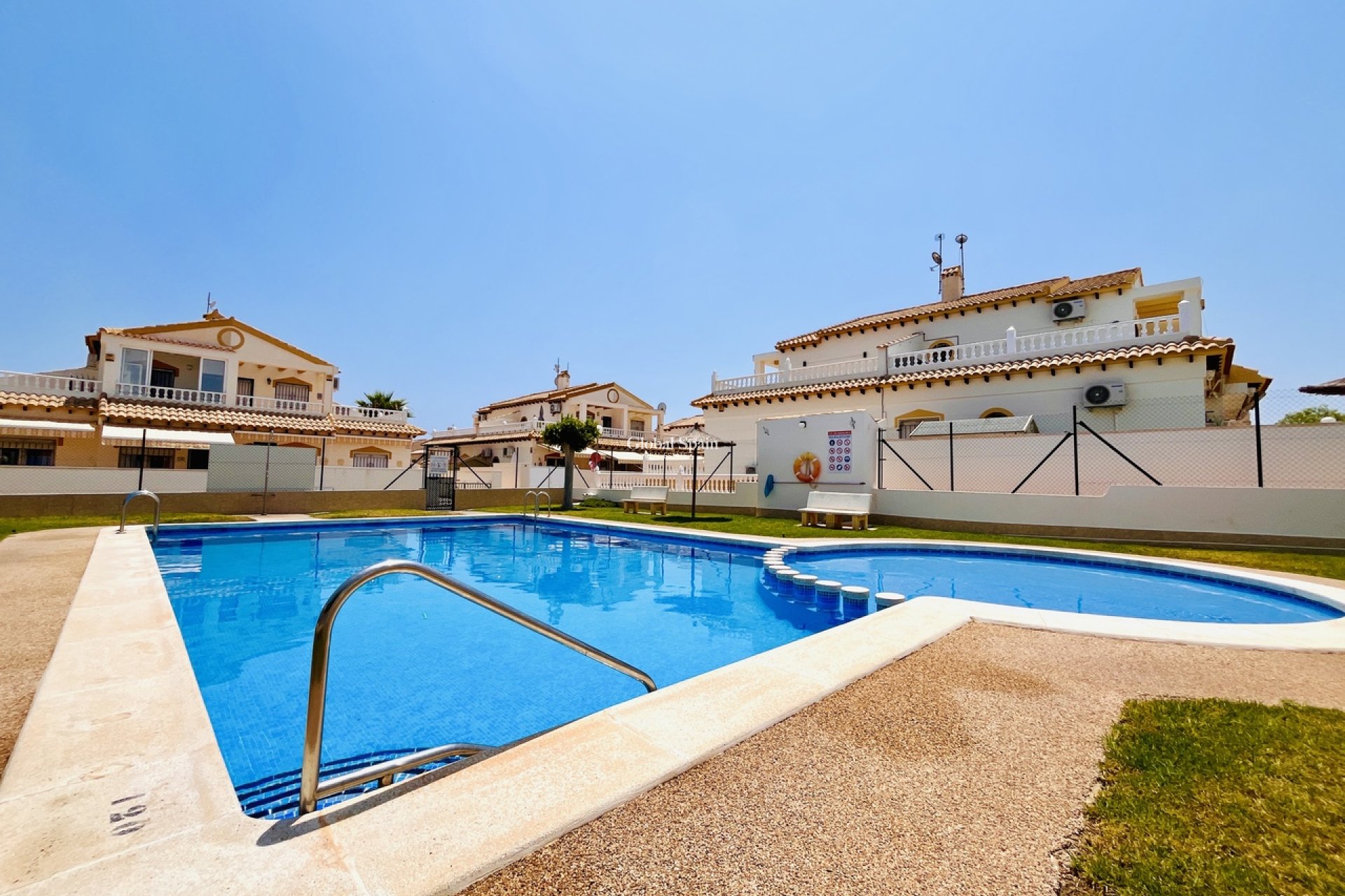 Venta - CASA -
LOS BALCONES - LOS ALTOS - Costa Blanca