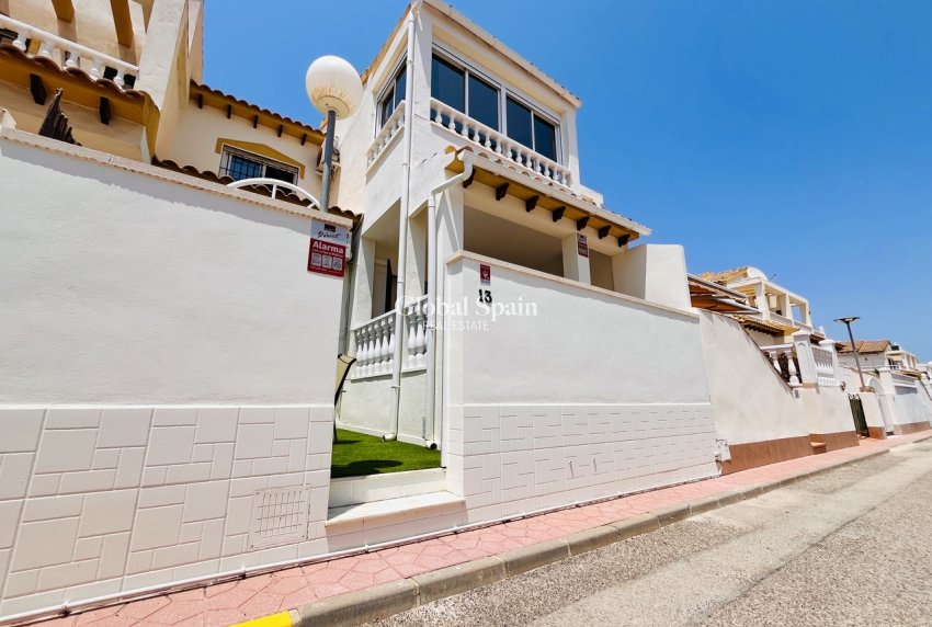 Venta - CASA -
LOS BALCONES - LOS ALTOS - Costa Blanca