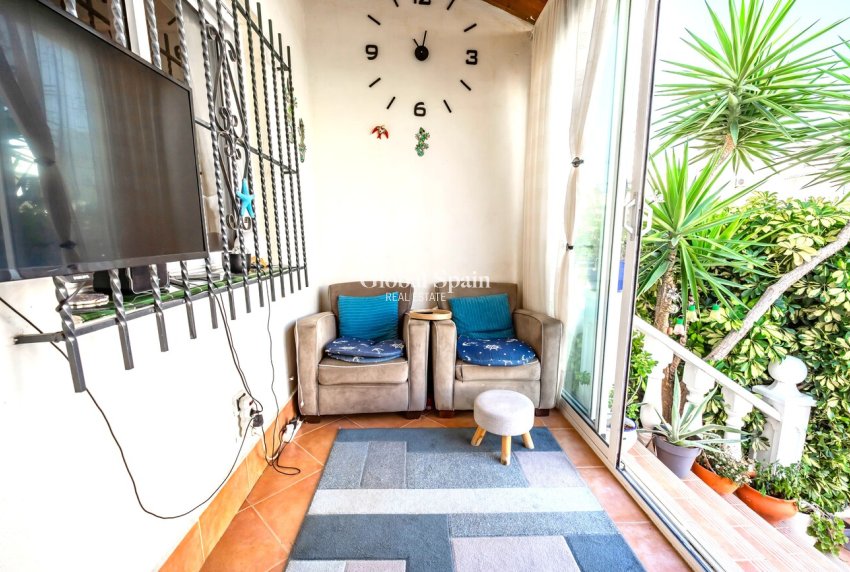 Venta - CASA -
LOS BALCONES - LOS ALTOS - Res Valle de los pinos