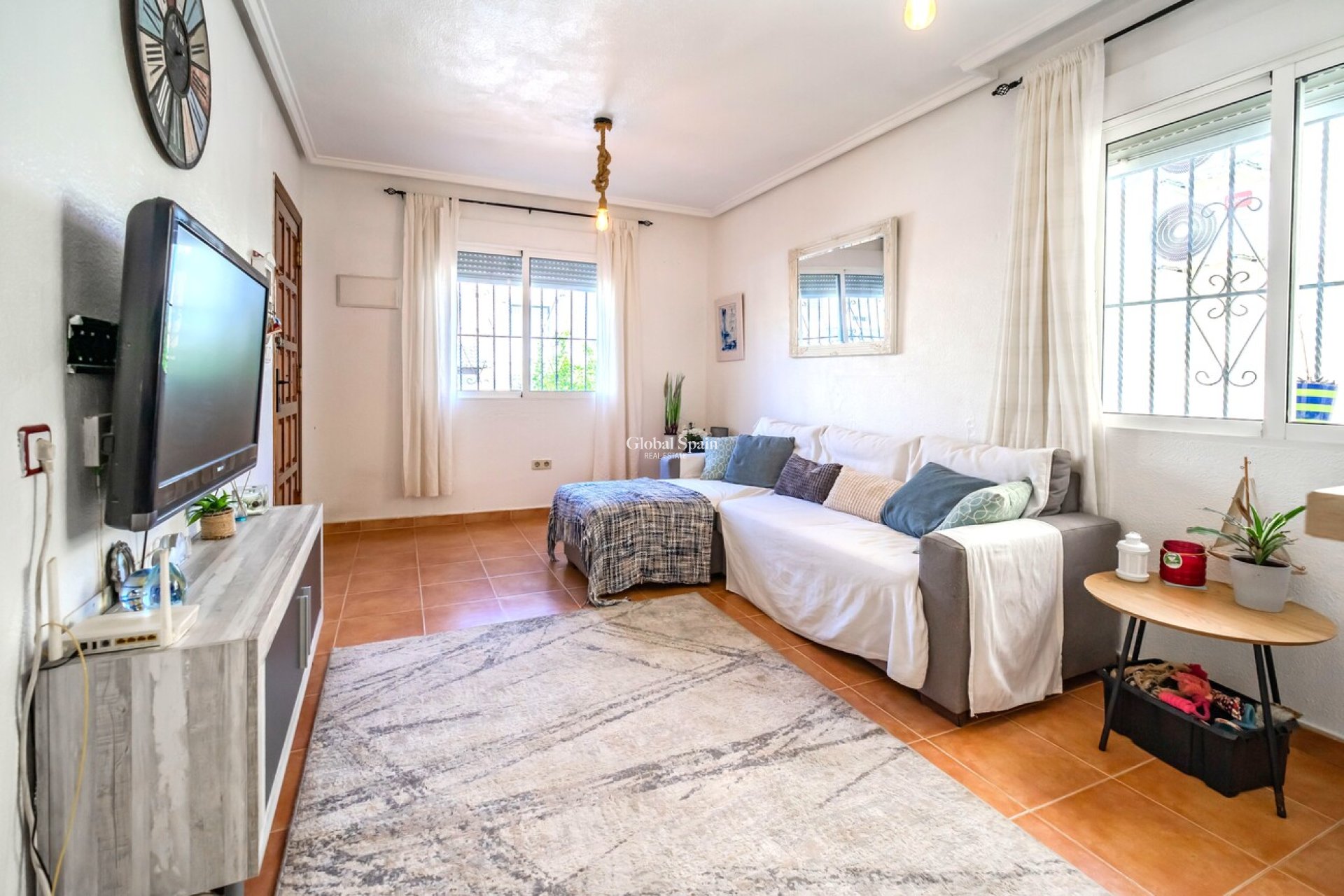 Venta - CASA -
LOS BALCONES - LOS ALTOS - Res Valle de los pinos