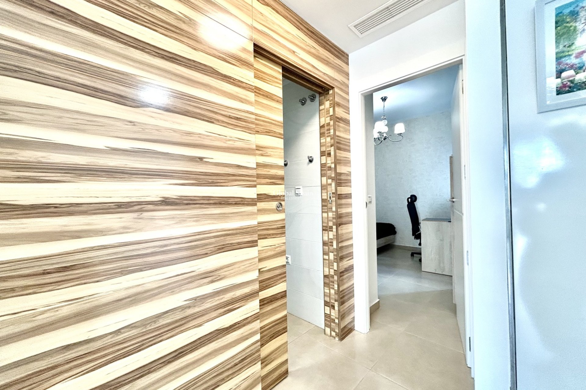 Venta - CASA -
LOS DOLSES - Inland