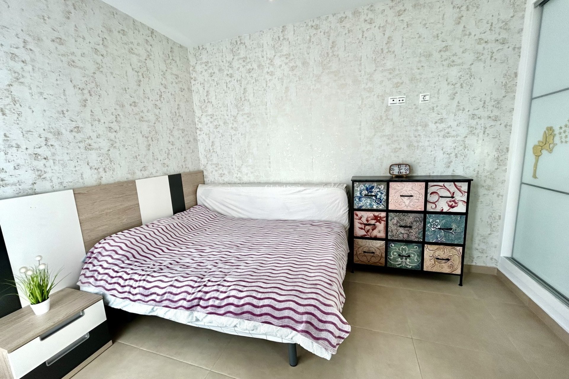 Venta - CASA -
LOS DOLSES - Inland