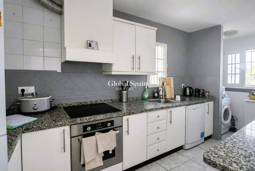 Venta - CASA -
LOS DOLSES - Inland