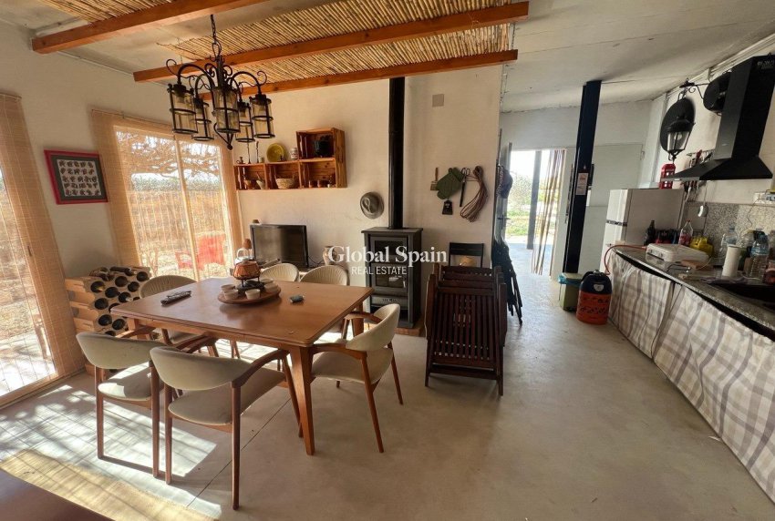 Venta - CASA -
LOS MONTESINOS - Comunidad Valenciana