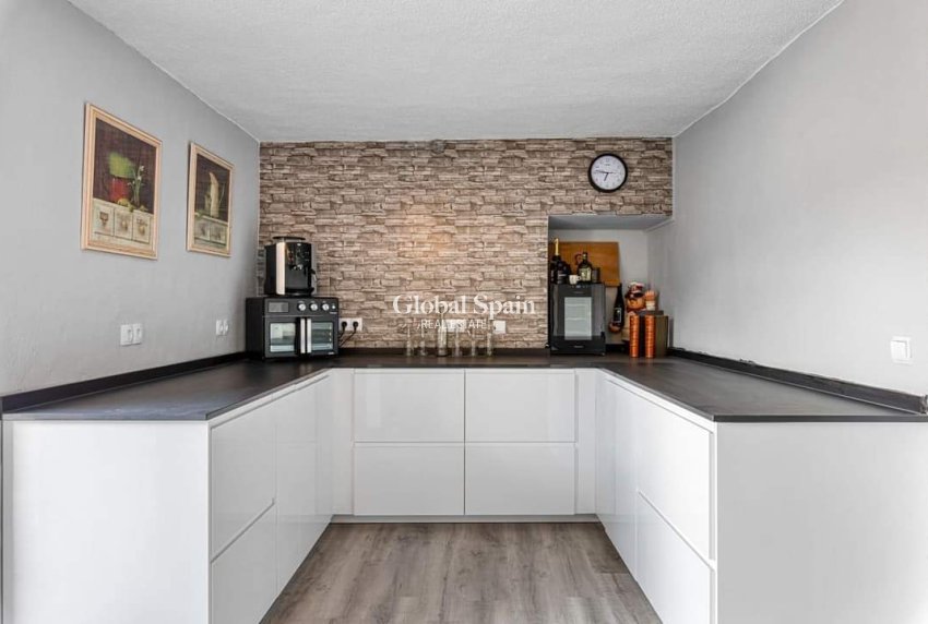 Venta - CASA -
LOS MONTESINOS - Costa Blanca