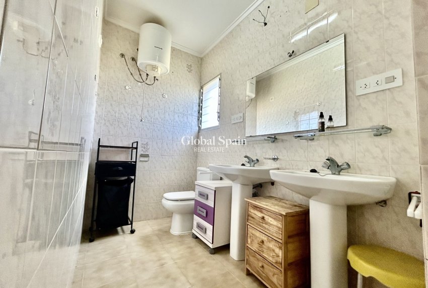Venta - CASA -
LOS MONTESINOS - Costa Blanca
