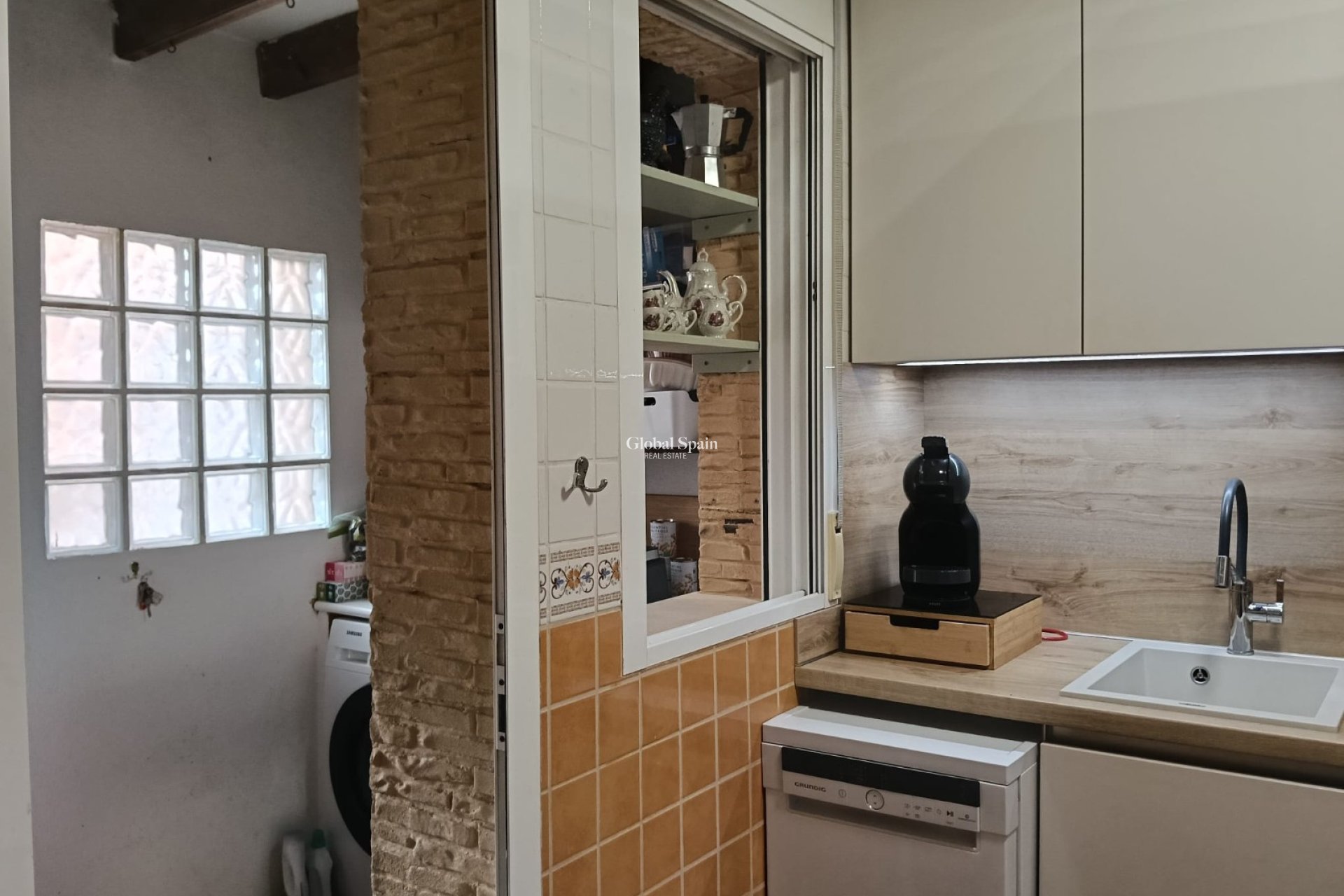 Venta - CASA -
LOS MONTESINOS - La Herrada