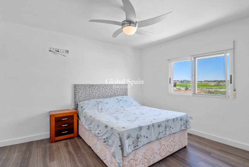 Venta - CASA -
LOS MONTESINOS - La Herrada