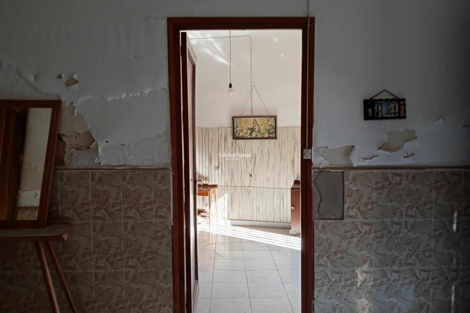 Venta - CASA -
LOS MONTESINOS