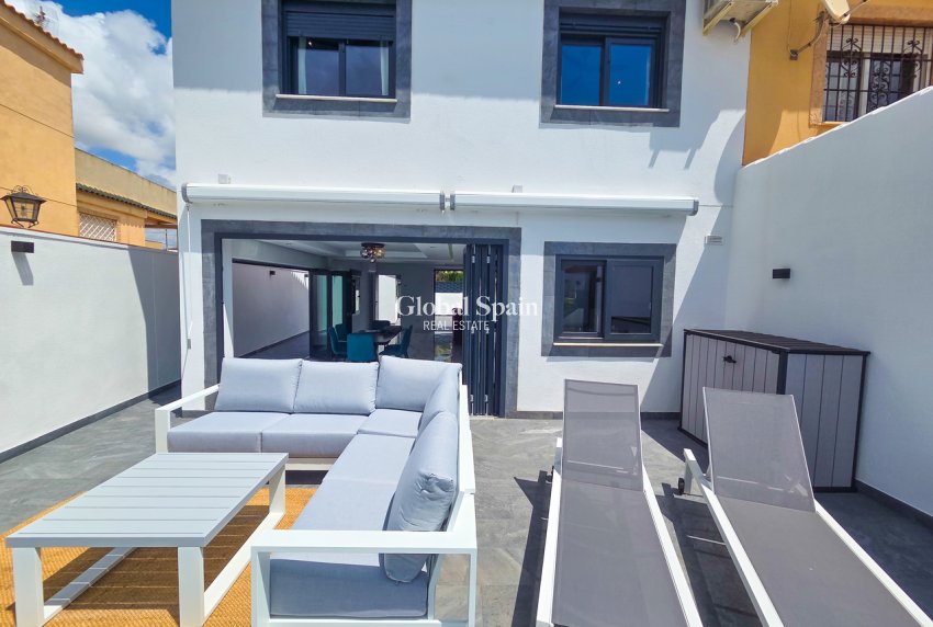 Venta - CASA -
LOS URRUTIAS - Costa Calida