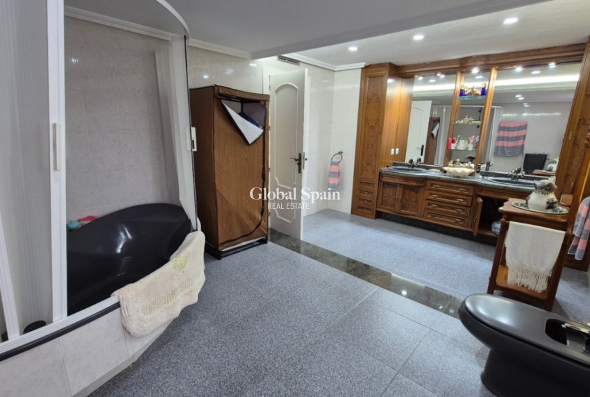 Venta - CASA -
ORIHUELA - Costa Blanca Sur