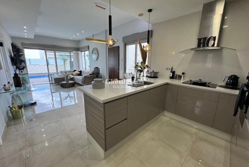 Venta - CASA -
ORIHUELA - Costa Blanca Sur