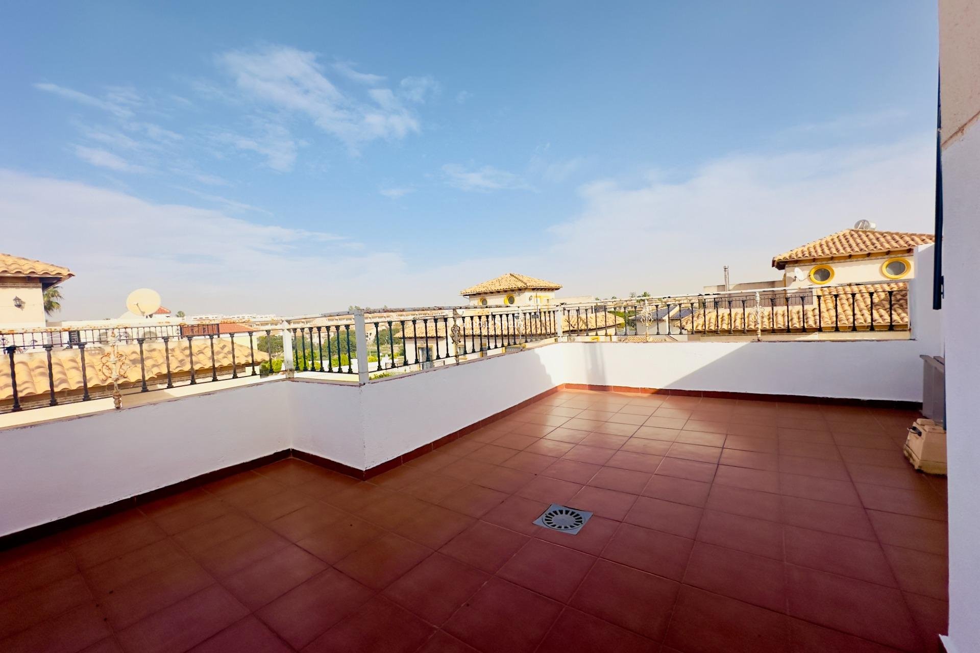 Venta - Casa -
ORIHUELA COSTA - CABO ROIG