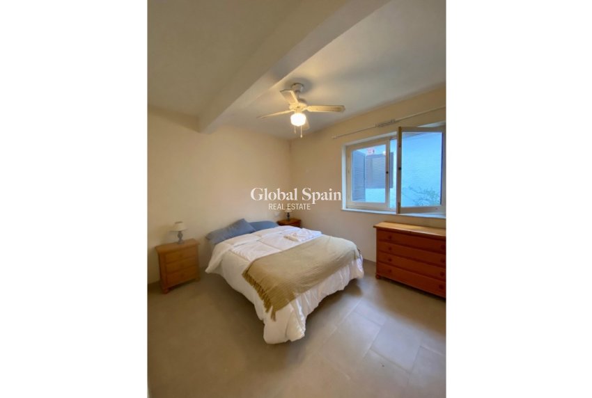 Venta - Casa -
ORIHUELA COSTA - CABO ROIG