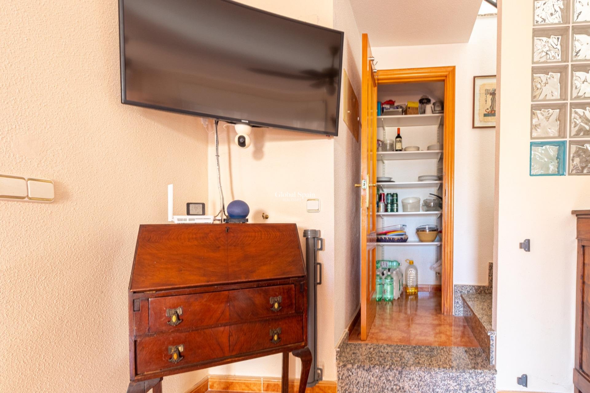 Venta - Casa -
ORIHUELA COSTA - CABO ROIG