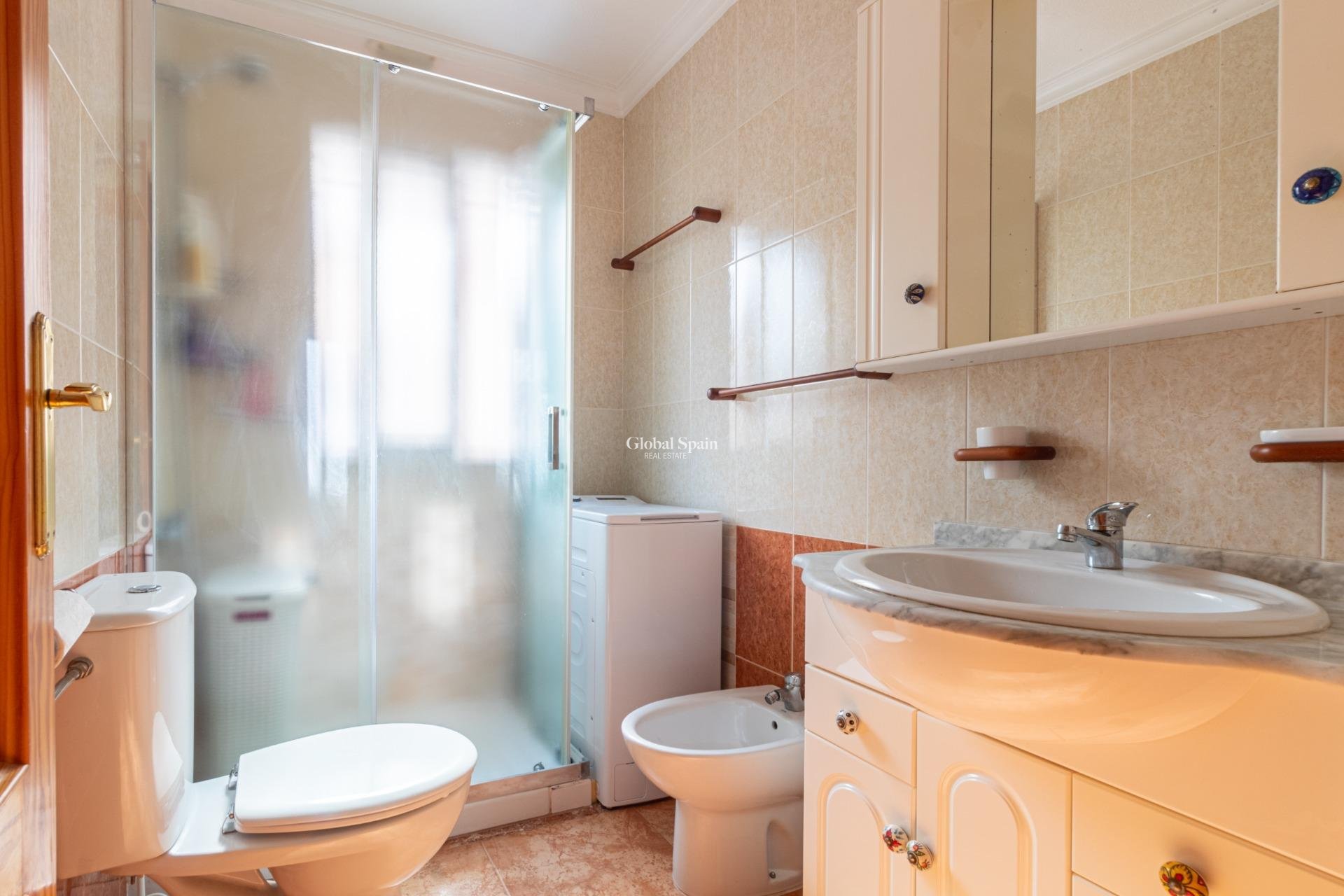 Venta - Casa -
ORIHUELA COSTA - CABO ROIG