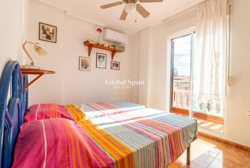 Venta - Casa -
ORIHUELA COSTA - CABO ROIG