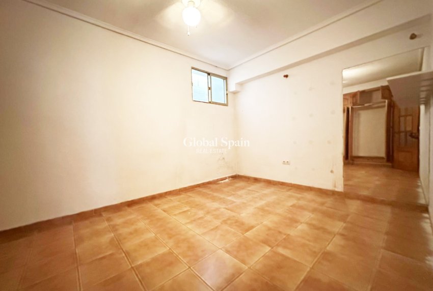 Venta - CASA -
ORIHUELA COSTA - Costa Blanca