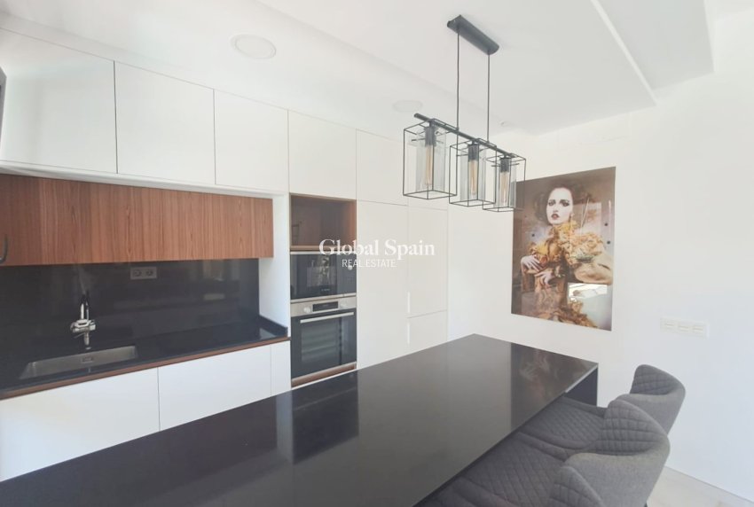 Venta - CASA -
ORIHUELA COSTA - Costa Blanca