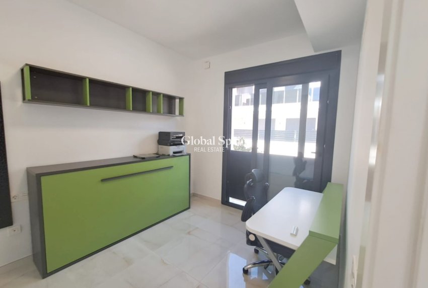 Venta - CASA -
ORIHUELA COSTA - Costa Blanca