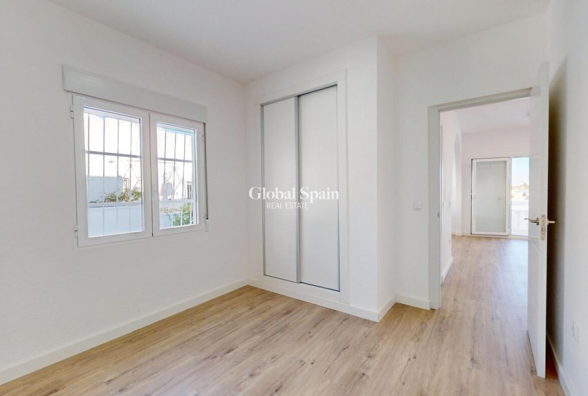 Venta - CASA -
ORIHUELA COSTA - Costa Blanca