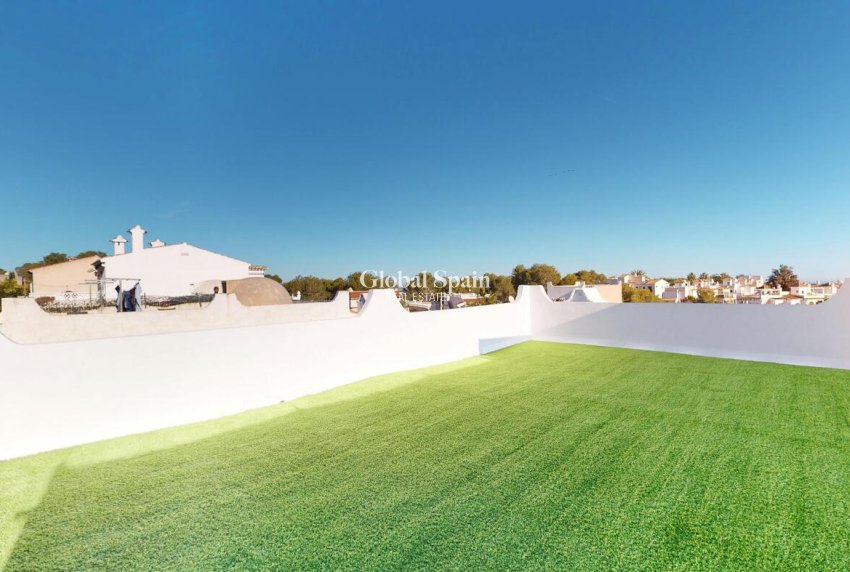 Venta - CASA -
ORIHUELA COSTA - Costa Blanca