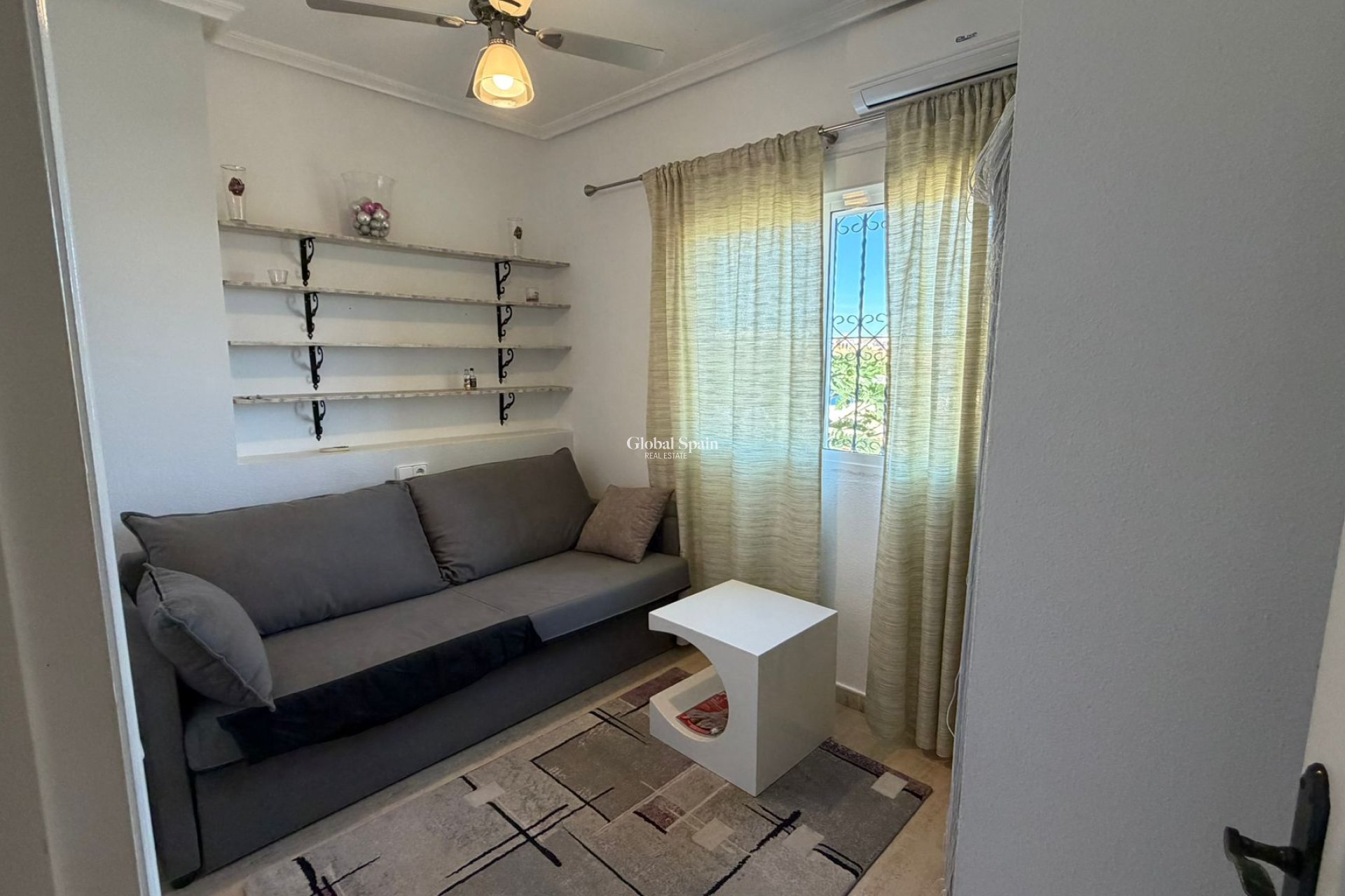 Venta - CASA -
ORIHUELA COSTA - Costa Blanca